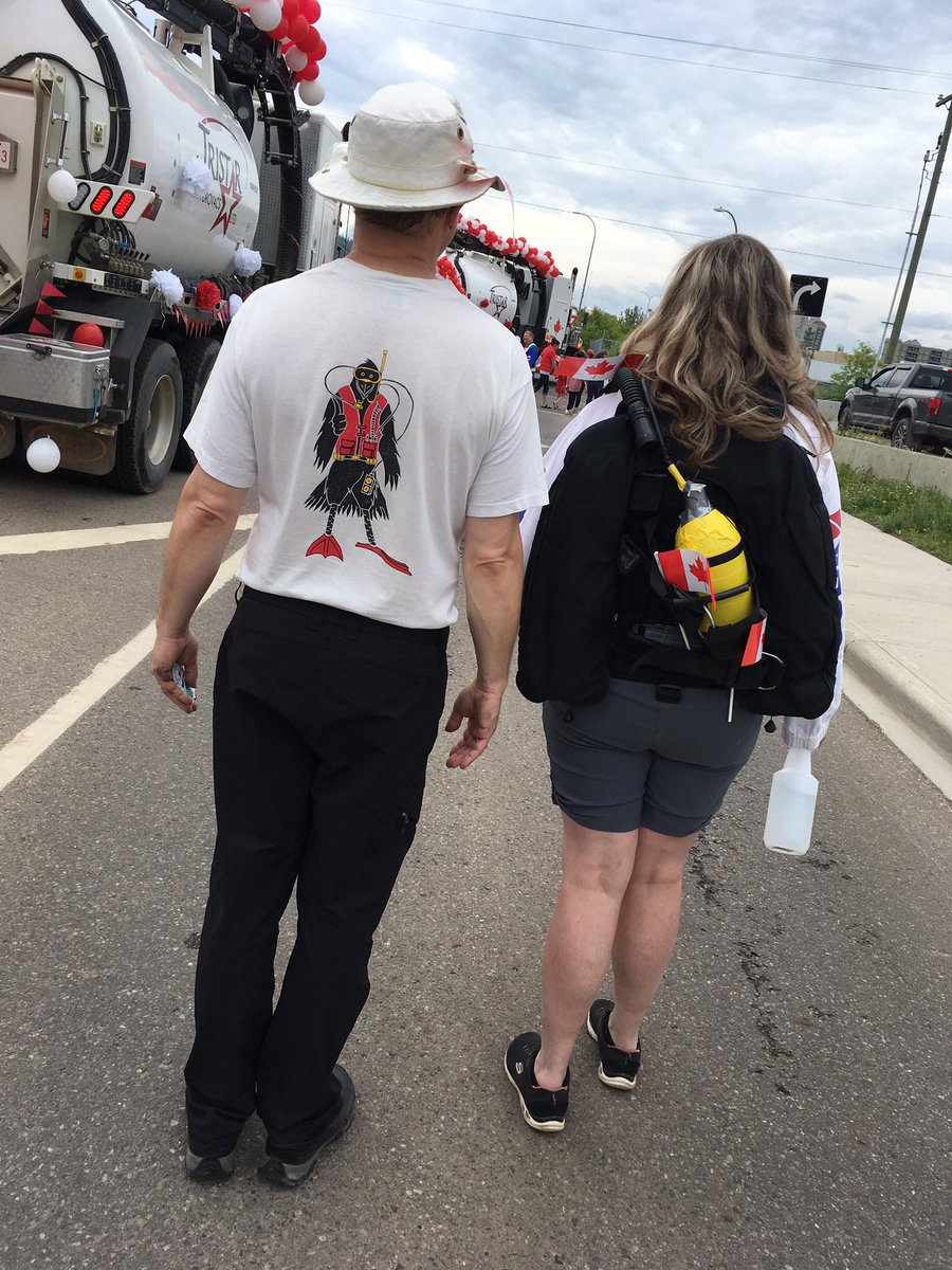 WetnWildScuba's tweet photo. Happy Canada Day! What a fun parade! @rmwoodbuffalo https://t.co/LE4QONDWU2
