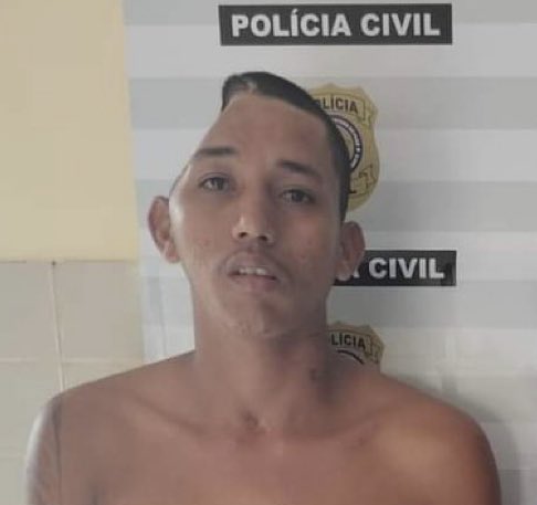 umvicente's tweet photo. o sabonete olhando pra você depois de ter caído no chão https://t.co/4QphQ8IEeH