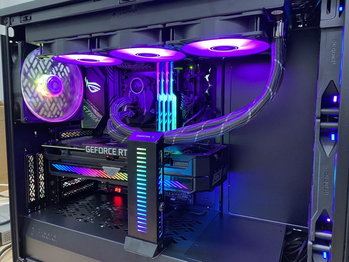 it_adels's tweet photo. Erwarten Sie das Beste mit diesem  erstklassigen RGB-Gaming-Computer. 😎👍 

#adelsit #neusserstraße #köln #freitag #overclocking #geforcertx #asusrog #arctic  #arcticcool #rgb #gskill #computer #computerreperatur #laptop #laptoplifestyle #gamingpc #gaming #gamingsetup #gamer https://t.co/i6tpWGQW3p