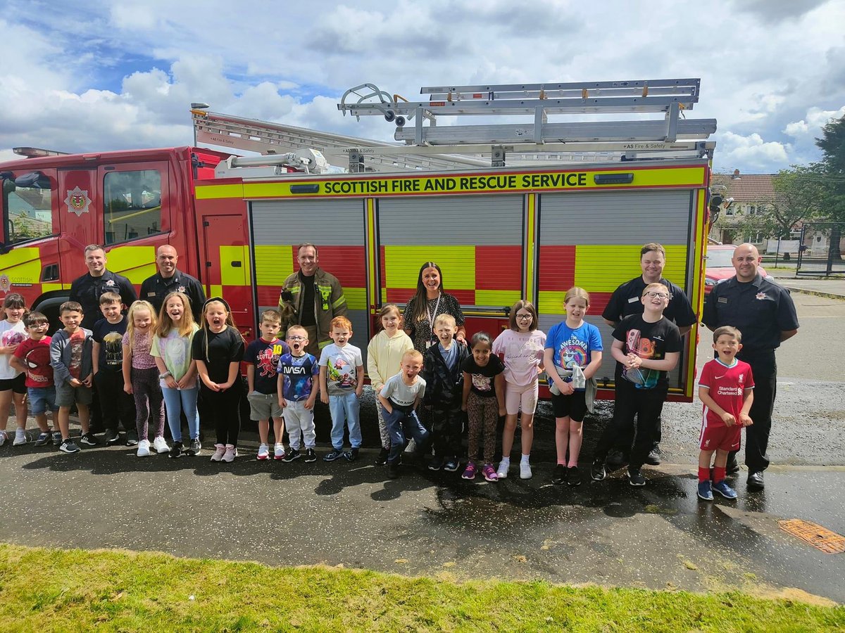 Roisin Gallacher (@roisinsarahgal) on Twitter photo The most amazing first week of our first <a href="/resilienceyfcl/">YFCL Resilience Team</a> Summer Programme finished with a fantastic input from <a href="/fire_scot/">Scottish Fire and Rescue Service</a> ☀️
Could not have wished for a better week! <a href="/SouthLanCouncil/">South Lanarkshire Council</a>
#becauseofcld #youthworkchangeslives The most amazing first week of our first <a href="/resilienceyfcl/">YFCL Resilience Team</a> Summer Programme finished with a fantastic input from <a href="/fire_scot/">Scottish Fire and Rescue Service</a> ☀️
Could not have wished for a better week! <a href="/SouthLanCouncil/">South Lanarkshire Council</a>
#becauseofcld #youthworkchangeslives