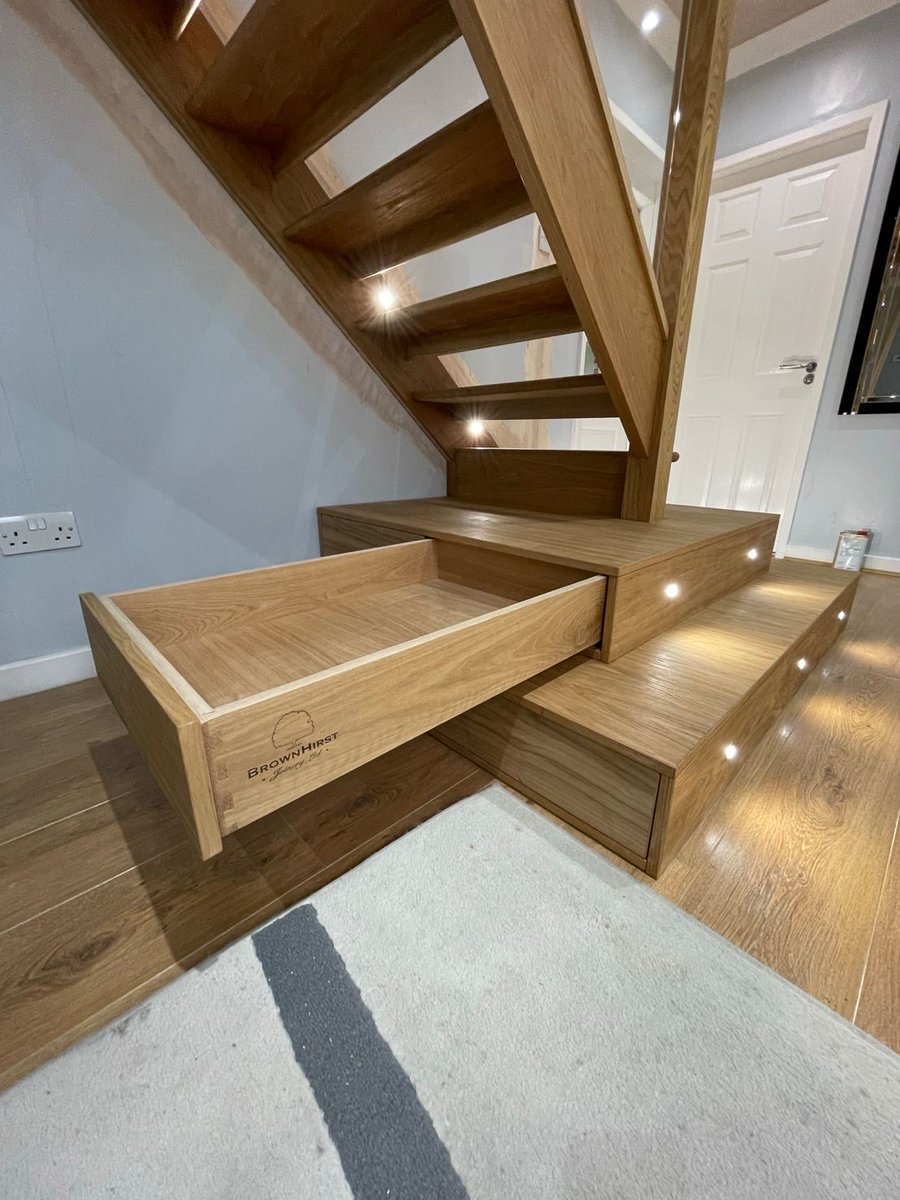 It’s all in the details! We love these project pictures from <a href="/HirstDave/">BrownHirst Joinery</a> featuring our Bespoke Timber Drawers with personalised branding. And what a fantastic use of space to create extra storage👏  #HafeleConnected