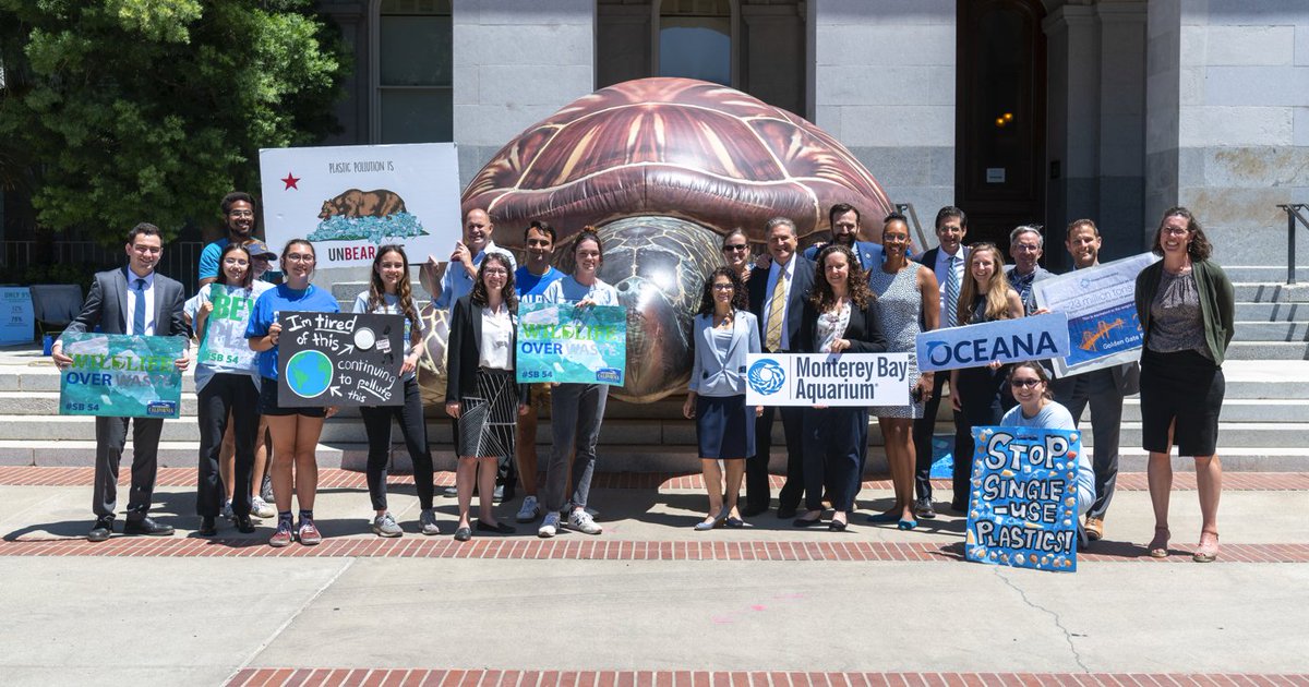 EnvCalifornia's tweet photo. Yesterday, California once again became the nation’s leader in keeping plastic waste out of our waterways and putting #WildlifeoverWaste. Thanks to @BenAllenCA for introducing &amp; #CAleg &amp; @GavinNewsom for enacting #SB54, CA's landmark law to reduce plastic pollution in our ocean. https://t.co/OjvWO0TR4O
