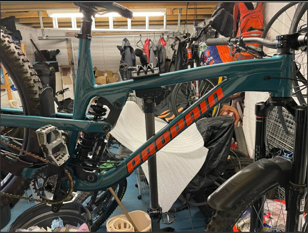 Officers are investigating the theft of a Blue Propain SpinDrift with orange &amp; black lettering pedal cycle. Stolen from Lennoxtown on 14 June following a housebreaking. Any sightings of the bike, or information, please contact 101 quoting incident 0464 of 14/6