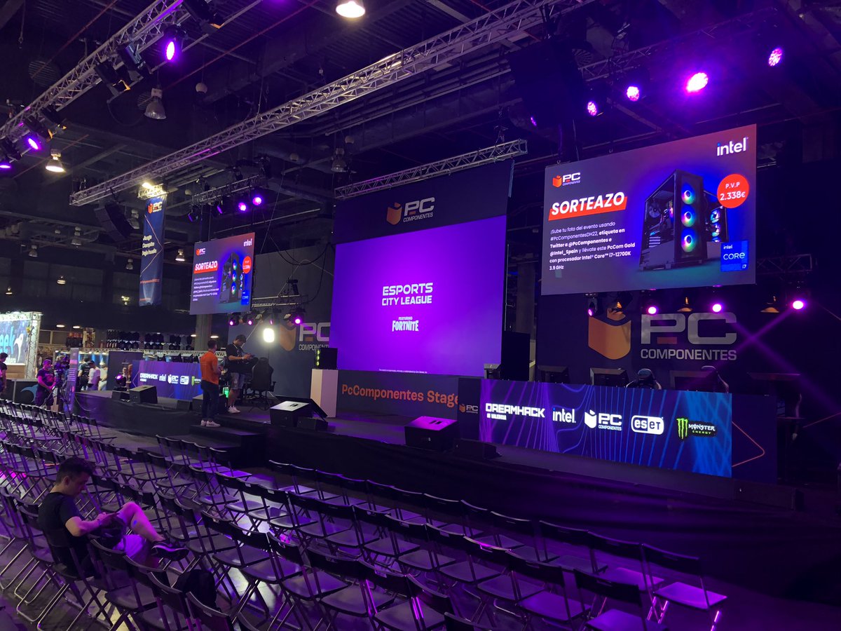 gamersbind's tweet image. #PCComponentesDH22 @pccomponentes @Intel_Spain