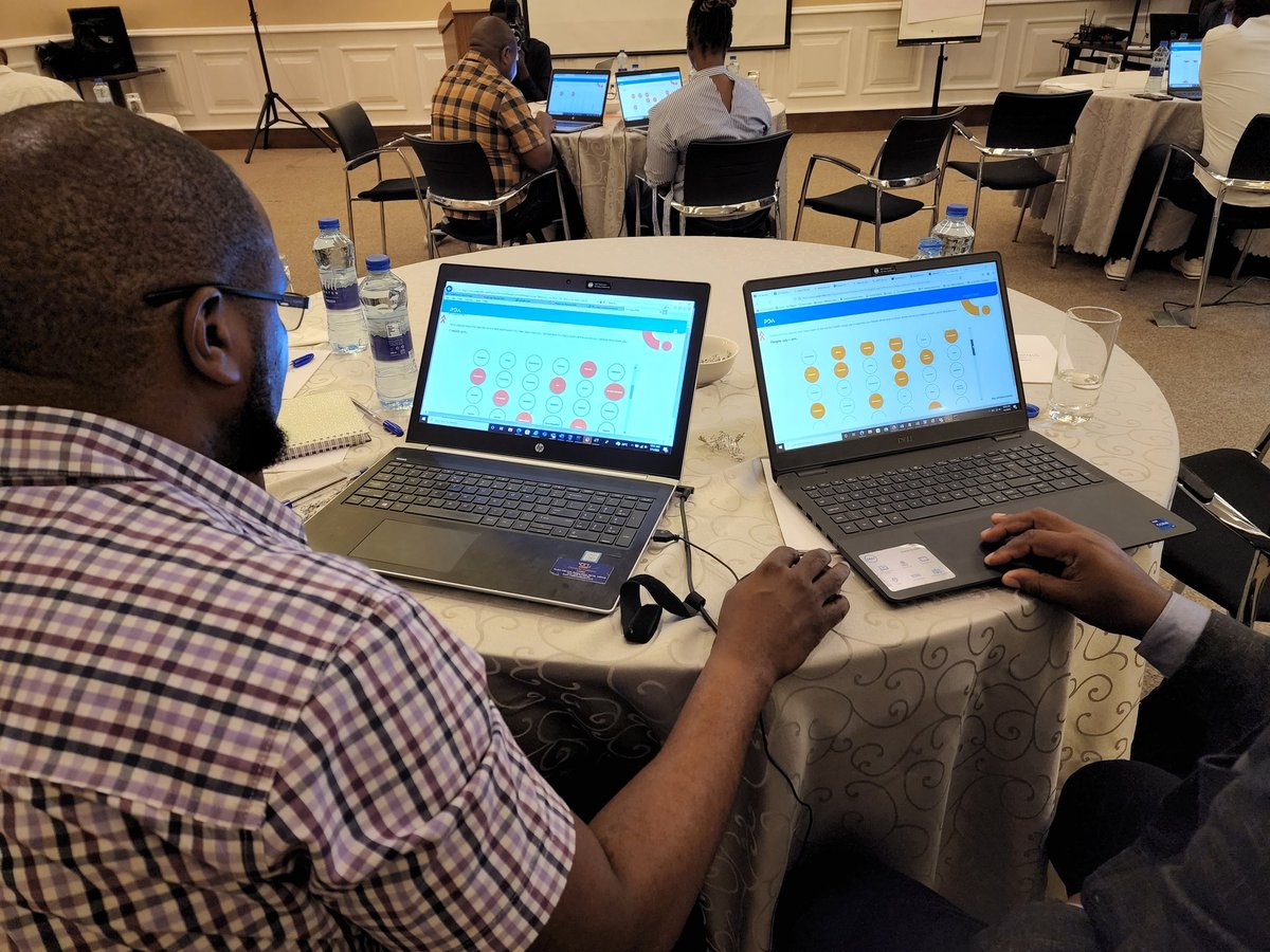 JaneNtunde's tweet image. Conducting Scientific Validated  Competence Assessment Centre for Kenya Commercial Bank Senior Managers
#ArtificialIntelligence
#NoMoreBusinessAsUsual
#MyAfricanTriangle