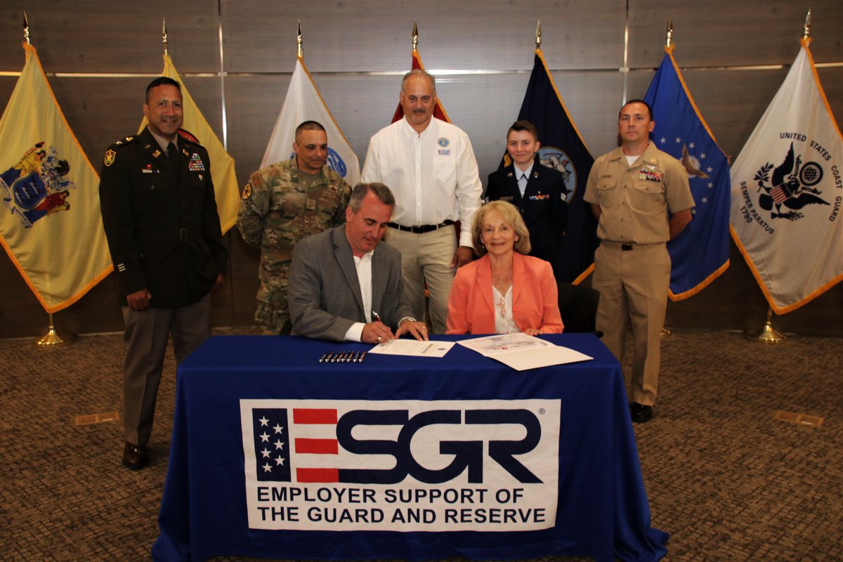 ACTEngineers's tweet photo. ACT Engineers is honored to work with our National Guard and Reserve employees and to have been presented the Pro Patria Award in the Small Business Sector from the @ESGR. #ThankYou #Award #GuardAndReserve #EmployerSupportOfTheGuardAndReserve https://t.co/Kool8C0MkQ