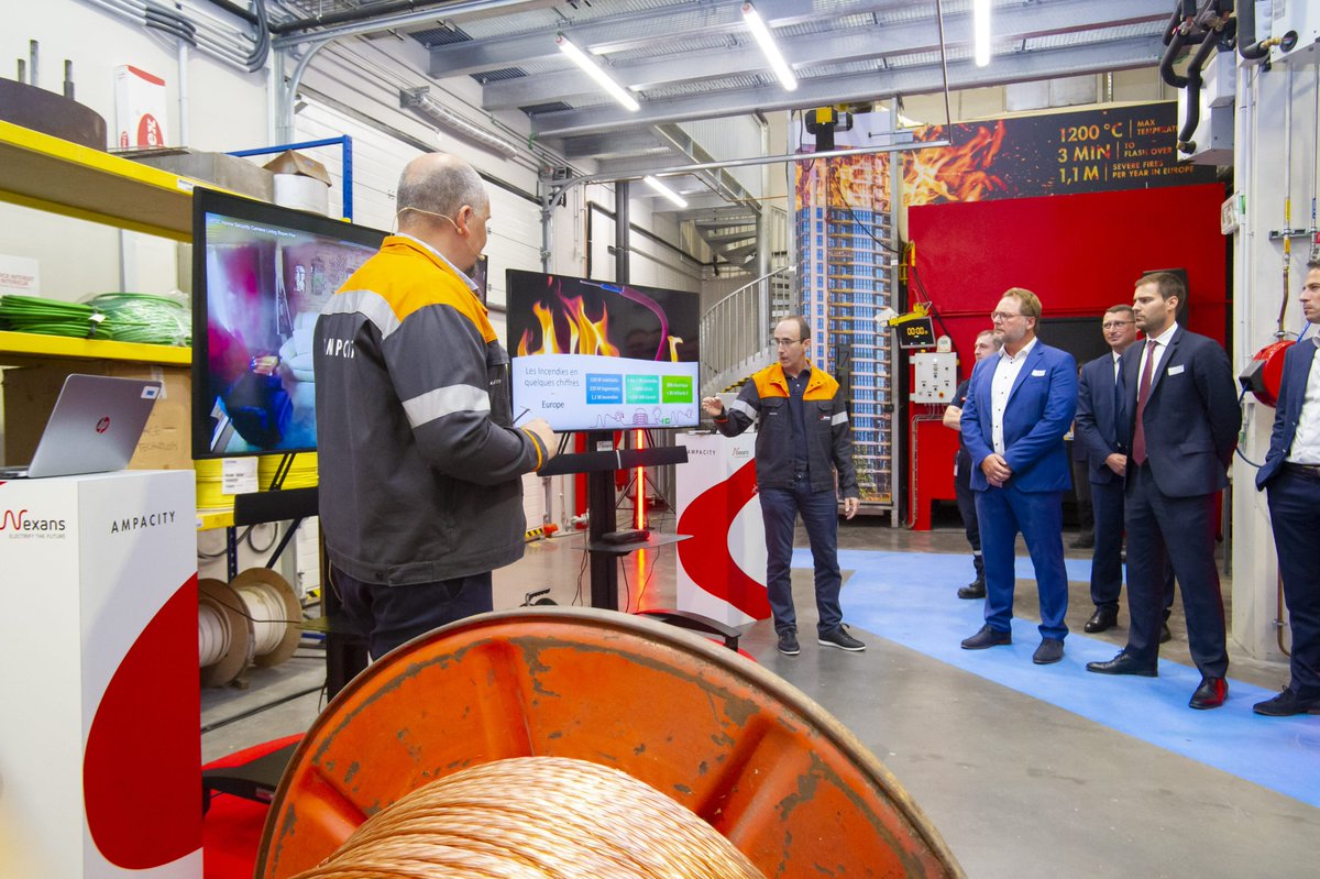 Nexans_ChGuerin's tweet photo. A great opportunity for everyone to see our labs where our committed team of experts work on developing materials that help reduce environmental impact, create cable systems that limit fire risks & build digital solutions for monitoring electrical networks. #AmpaCity #Innovation https://t.co/pQ5E16FAcE