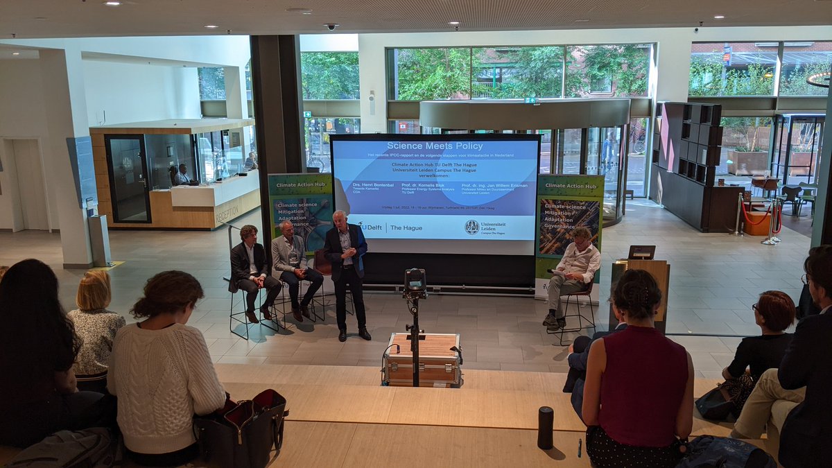 informusiccs's tweet photo. Hoe kunnen wetenschap en politiek samen optrekken na het IPCC-rapport? Expertpanel @tudelft | The Hague met wetenschappers @jwerisman @KornelisBlok en politicus @HenriBontenbal @cdavandaag @2eKamertweets @hrusschenberg @BehnamTaebi #ClimateAction #ClimateActionHub #climatechange https://t.co/L09jHjYs4z