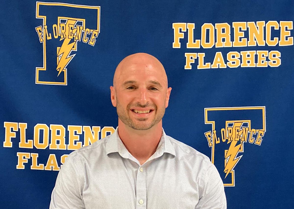 FTSD_'s tweet photo. Let's give a FLASHES welcome to our new Athletic Director, Mr. Derrick Goduto, who officially starts today! Welcome to our team!💙💛⚡️ @FTSD_Athletics https://t.co/K64WyfDr7n
