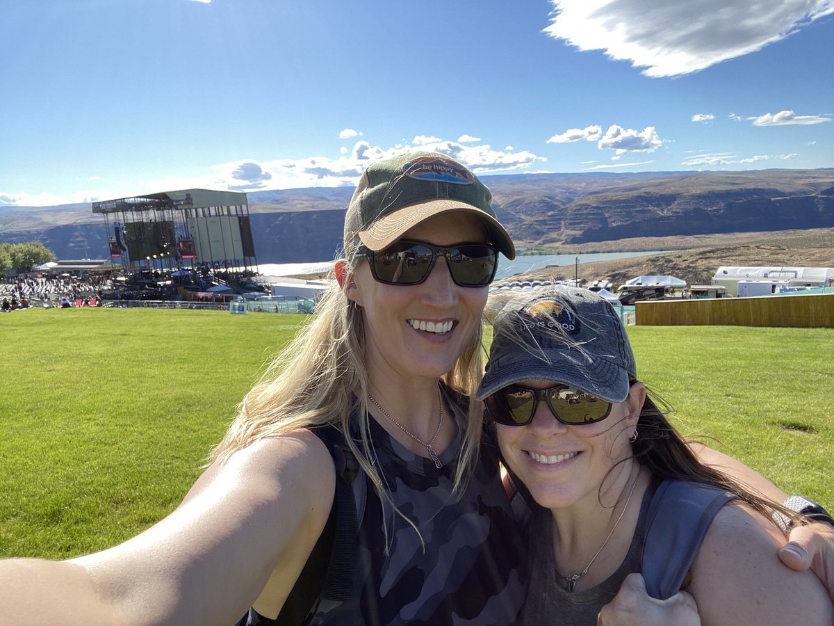 Rebecca Barrick tweet media