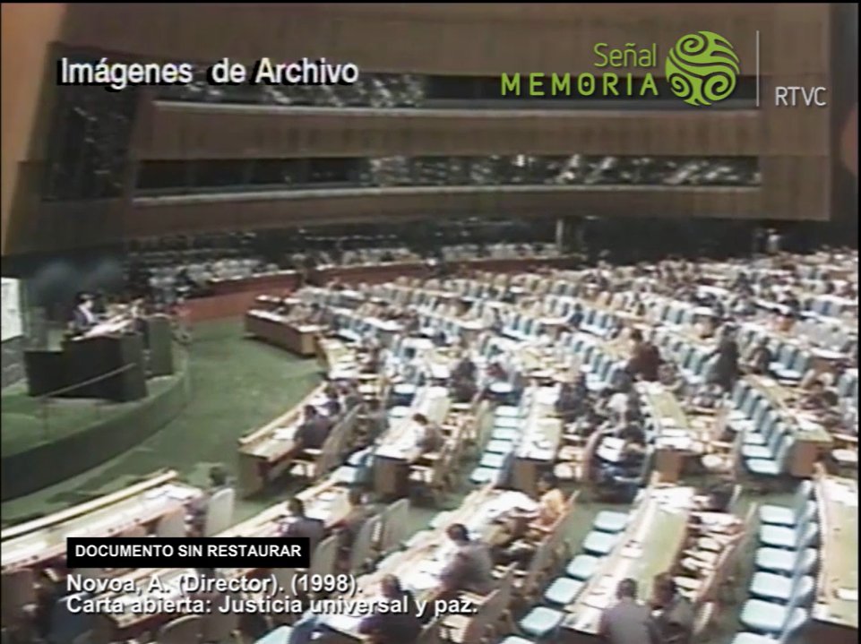 SenalMemoria's tweet photo. Tras los horrores de la Segunda Guerra Mundial, la humanidad se miró al espejo y empezó a buscar cómo juzgar los crímenes más atroces de guerras y conflictos alrededor del mundo. Acá te contamos cómo se formó el https://t.co/ZVluciu5kj. https://t.co/jIzBzlKKdr