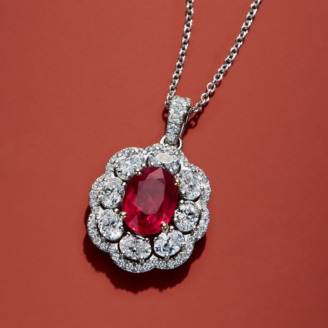 It’s officially July! This month’s birthstone is coveted by Elizabeth Taylor and Dorothy in the Wizard of Oz. Yep, it’s ruby! 😍 ♥️