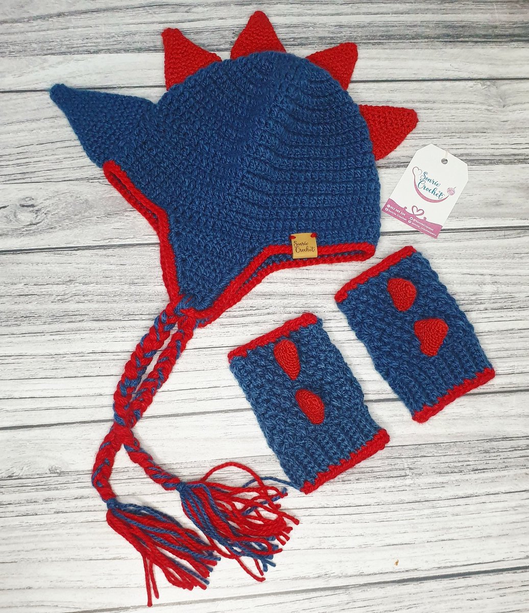 SonrieCrochet's tweet photo. La mente de una niño vuela... porque imaginar es vivir un poco más felices ☺️✨

Chullo con mitones de dinosaurio 🦖 🧶

Muchas gracias por la confianza❤️

Sonríe siempre...

#crochet 
#crochetlove 
#crochetaddict 
#crochetchallenge https://t.co/6SPxeRVTuR