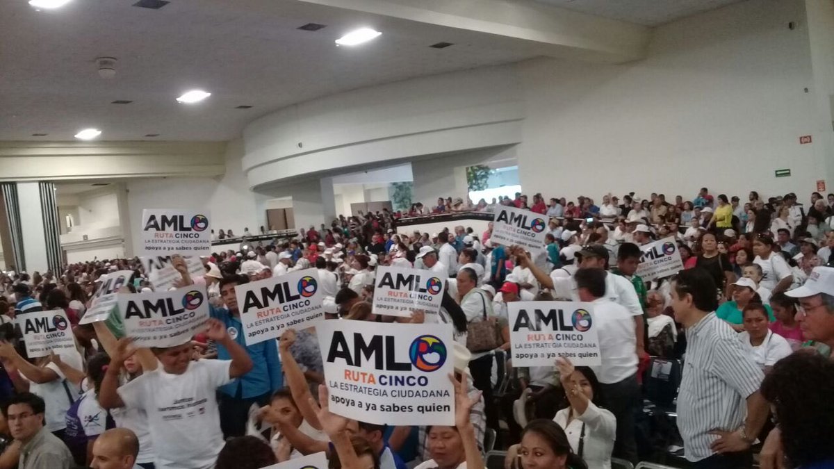 ManuelEspino's tweet photo. A cuatro años de haber apoyado a ⁦@lopezobrador_⁩ hacia la victoria compartida con México, en ⁦@ruta5oficial⁩  refrendamos nuestro apoyo al Presidente y al proyecto nacional de la #4T. #FelicidadesPresidente https://t.co/2fUjiQTj7E