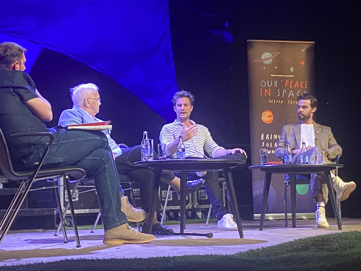 Incredible afternoon discussing the benefits of Integrated Education with the incredible Baroness May Blood, Jamie Dornan and the superb @OliverJeffers  as part of #OurPlaceInSpaceFestival @IntEdAlumni @IEFNI 

#IntegratedEducation
#MovingNIForward
#ChampioningChange