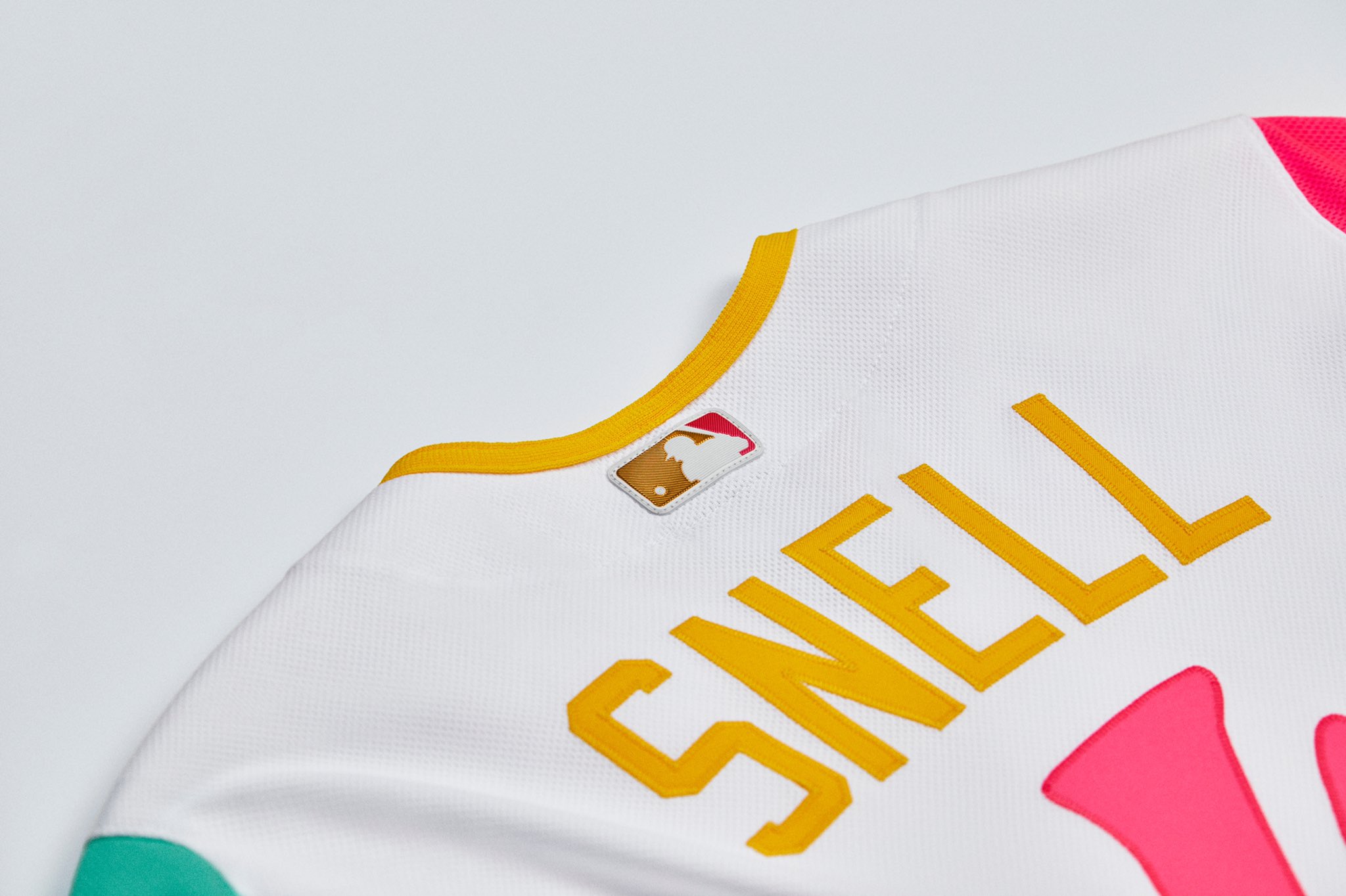 Nike Diamond on X: From beaches & sunsets, to our love of our Padres,  we transcend national boundaries & come together as one. The Padres'  City Connect jersey mixes iconic imagery &