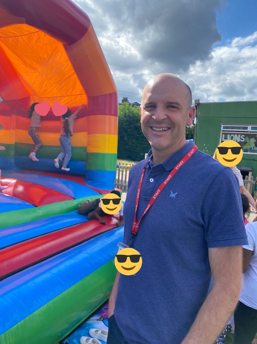 stmarkspta's tweet photo. Summer Fair was a blast! Thanks to parents, family and friends for coming out to support the PTA and our school. Thanks to the volunteers who worked hard to make it happen. Well done to all involved. https://t.co/x4N697T34M