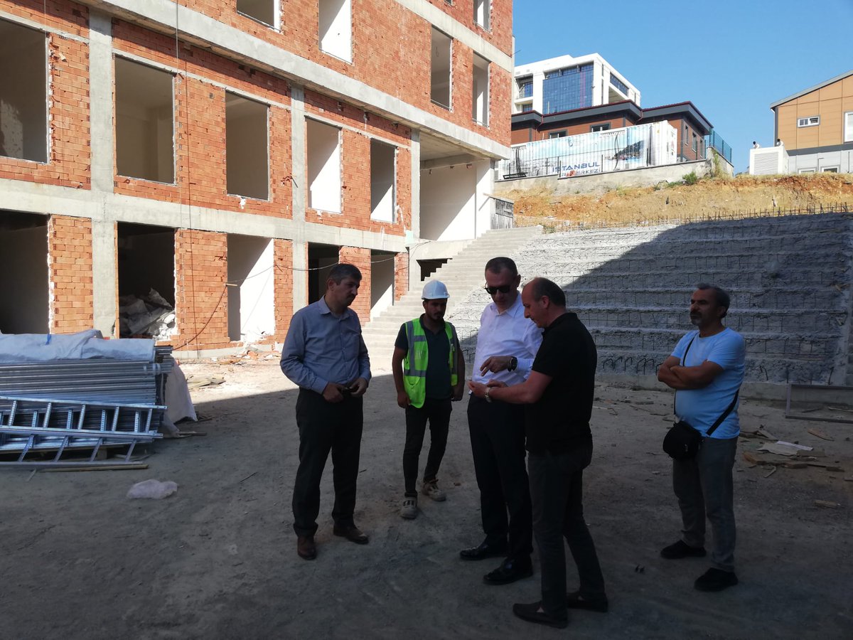 Enerjisa İstanbul Mesleki ve Teknik Anadolu Lisesi 2022-2023 Eğitim Öğretim yılında açılıyor. 
Okulun yapımını üstlenen <a href="/SabanciVakfi/">Sabancı Vakfı</a>'na teşekkür ediyorum.👏👏
Yenilenebilir Enerji Teknolojisi Alanında öğrenciler LGS 2022 puanları ile tercih yapabilecekler.
<a href="/AliYerlikaya/">Ali Yerlikaya</a>