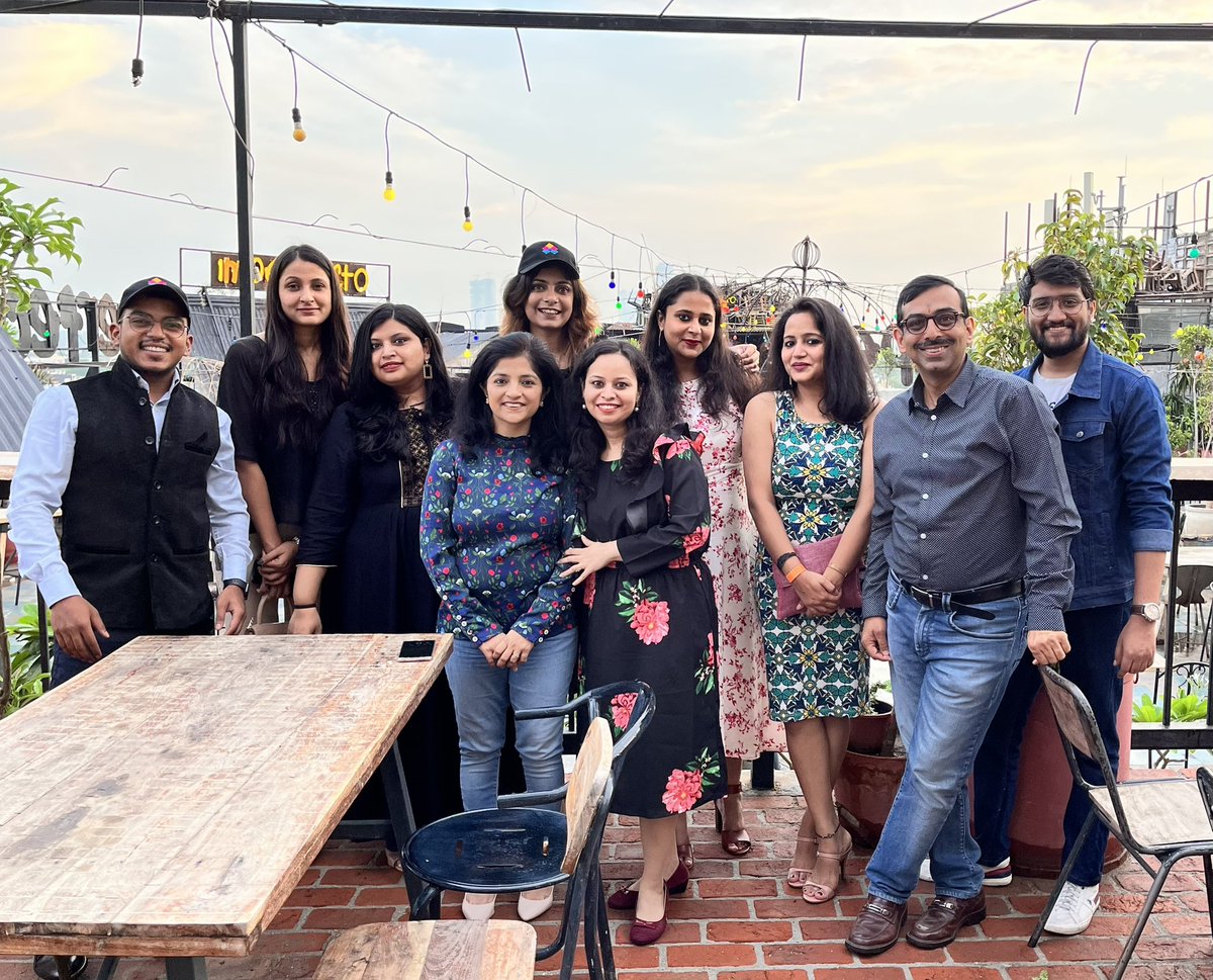 india_singhal's tweet image. Let the good times roll 🥂 🕺 💃 

#NetworkingParty #SBSIndiaMarCom #NeoIndiaParty #OneTeamOneGoal #FridayFun #ThankYouTeamNeo #SopraBankingSoftwareIndia #GAURAVKAPOORLIVE #GauravKapoor #standupcomedy