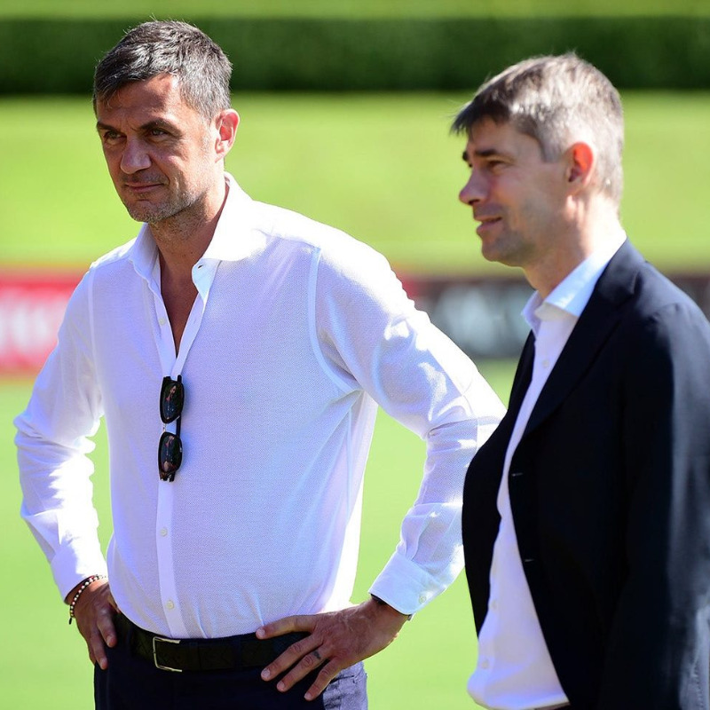 RossoneriBlog's tweet photo. Official: Technical Area Director Maldini and Sport Director Massara sign two-year renewal with Milan https://t.co/kBYZ1tgQTW