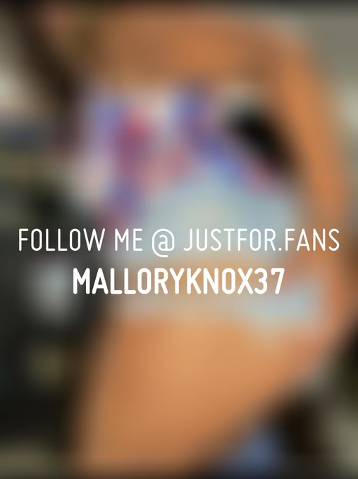 Sexy photos...  See this and more at: https://t.co/nveSI3Fbd4 https://t.co/v8YkMLMf0n