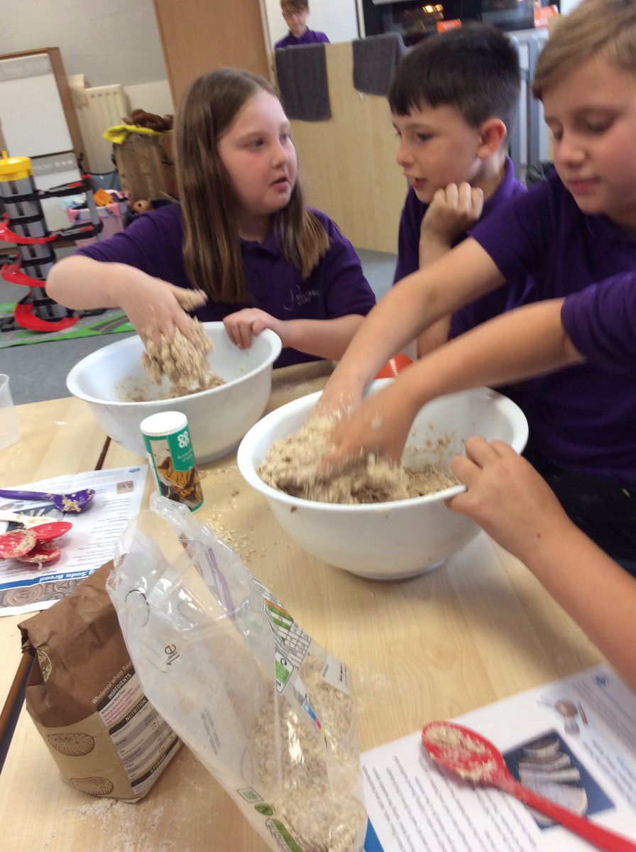 FieldheadCarrPS tweet media