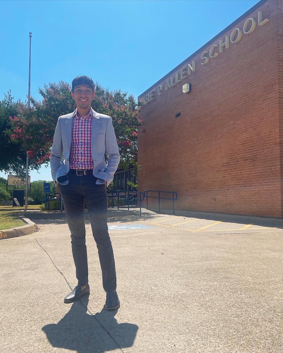 Dr B. (he/him) tweet media