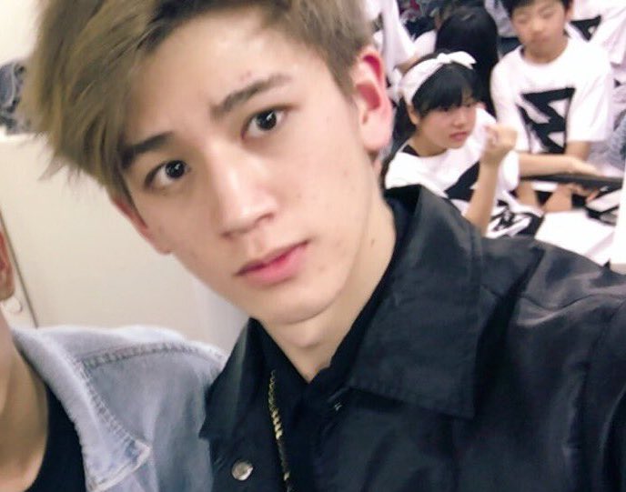 zorzozorzohaha's tweet photo. ตำนานมาละ https://t.co/X1YF8EBwH3