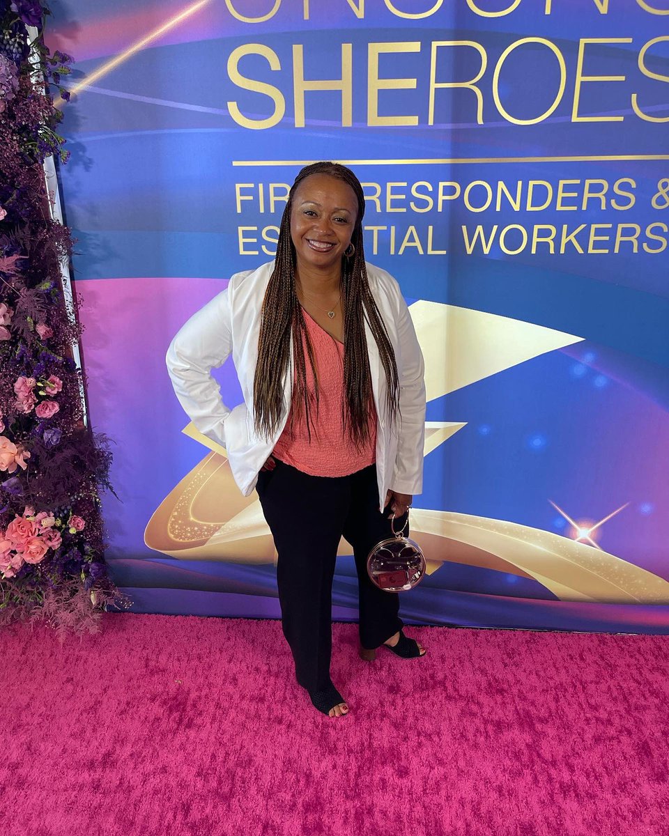 FCItweets's tweet photo. Today we want to celebrate our Chief, Tera Hilliard. 

Seven years ago, Tera accepted the challenge of taking FCI to the next level.  Tera is a fearless leader, working to strengthen our programs, increase our capacity and expand our programs and services to the underserved https://t.co/JyKlcHQdND