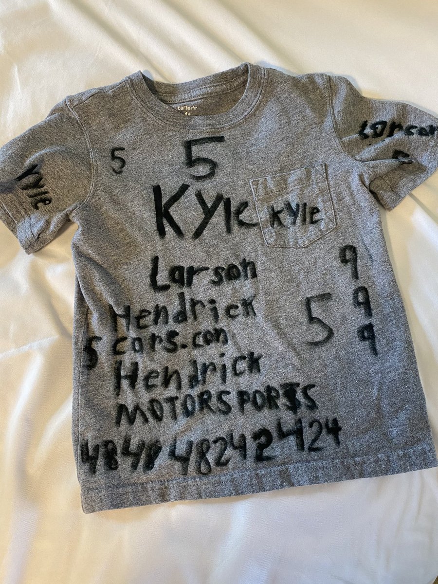 kickinupdust's tweet photo. @USA_Network @NASCAR My six-year-old son is so excited for his first @NASCAR race, he took it upon himself to make a shirt for his little brother... #Parenting #WhenIWasntLooking #GoKyle https://t.co/LKPwUWR5EV