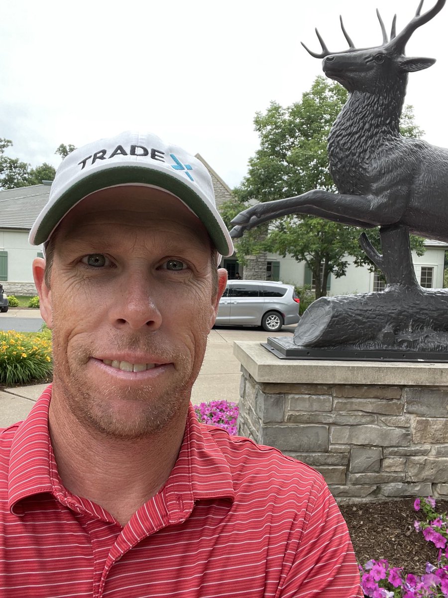 Canada Day at The Deere! Got my red on…time for some red numbers on the card! ⁦🇨🇦 <a href="/JDCLASSIC/">John Deere Classic</a>⁩ ⁦<a href="/PGATOUR/">PGA TOUR</a>⁩