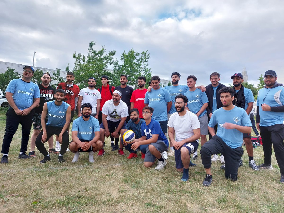 Mississauga’s Volleyball team was represented by these talented individuals from <a href="/AMYA_MW/">Muslim Youth Mississauga West</a> <a href="/AMYA_Malton/">Muslim Youth Malton</a> <a href="/AMYAMEAST/">Muslim Youth Mississauga East</a>.

From start to finish, everyone gave it their all and reached the quarter-finals of the innaugural #AhmadiyyaGames. Pictured here with members from AMYA Brampton.