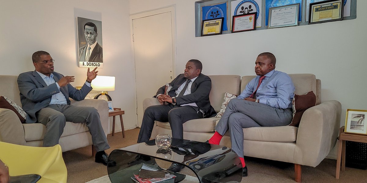 <a href="/KisaluHub/">Kisalu Hub</a> est un projet réalisé grâce au COPA PME financé grâce à un crédit de la <a href="/Banquemondiale/">Banque mondiale</a>. Il est adossé à la @FnjecR dont son promoteur est coordonnateur national.