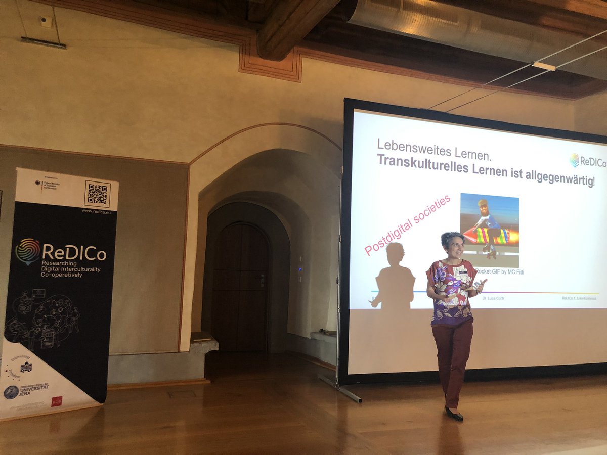 DigInterculture's tweet image. Here is @LuisaContiEU rounding up the conference. #lifewidelearning