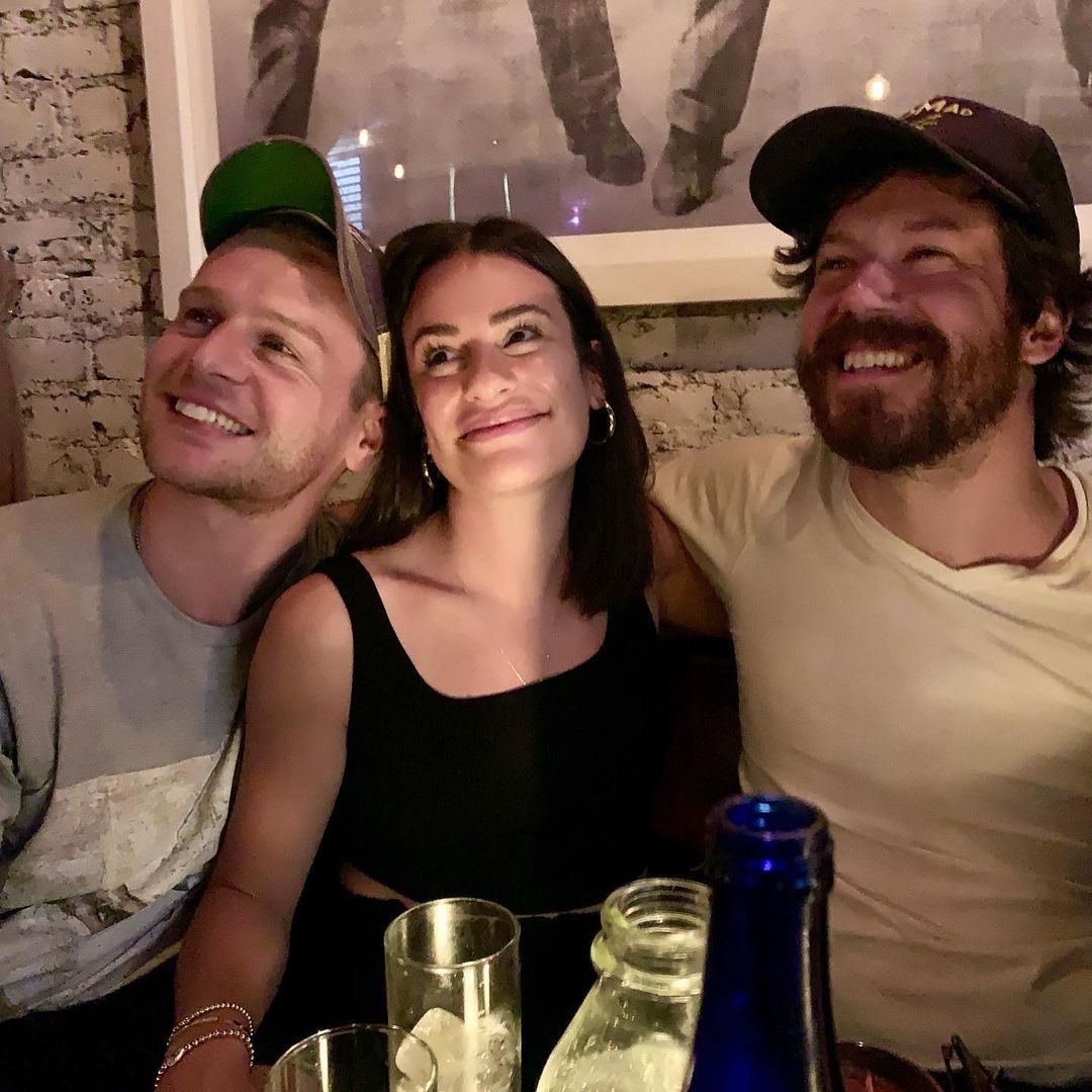 LeaBRCom's tweet image. 📸 stevensater: Suddenly Seymours — and Wendla and Moritz. Spring Awakening meets Little Shop of Horrors to celebrate @/skylarastin! 💚

#littleshopofhorrors #springawakeningmusical #springawakeningHBO