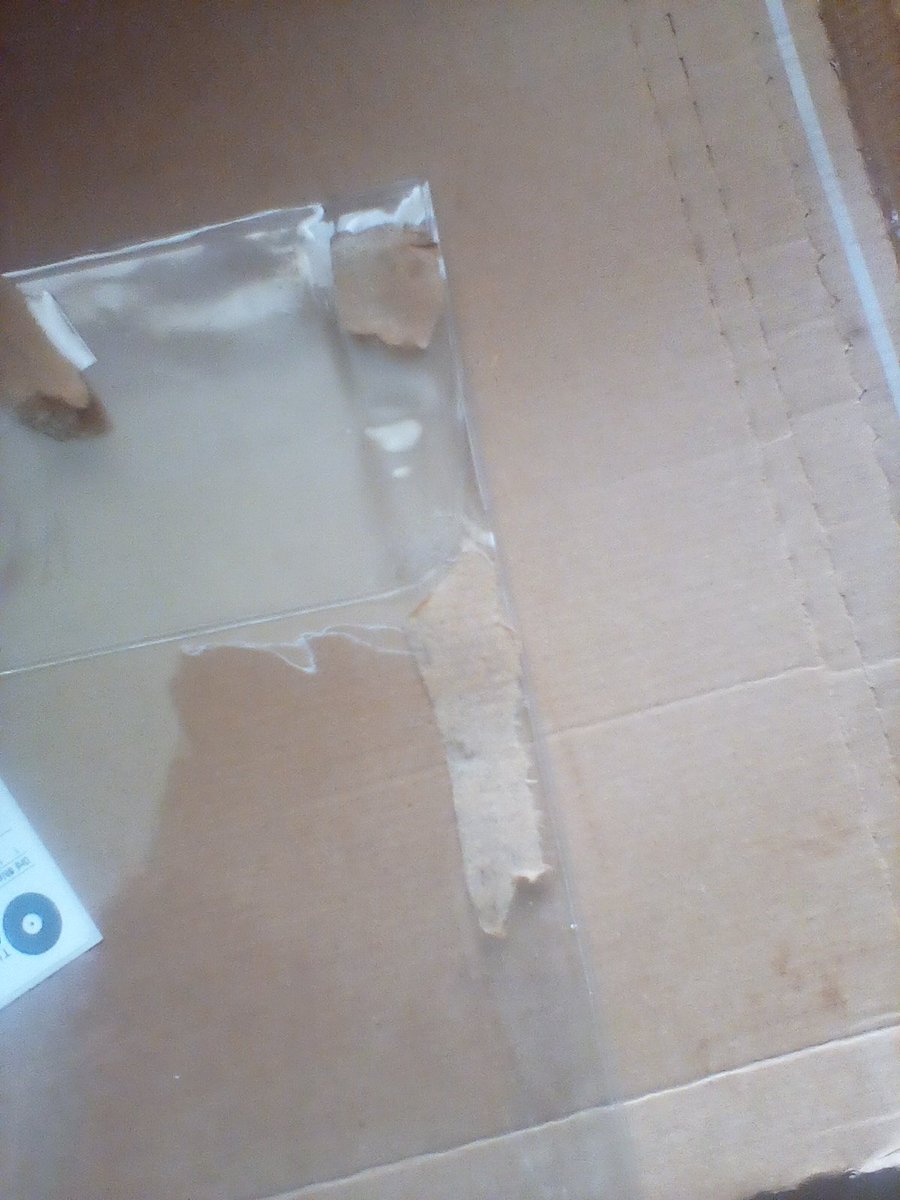 warriorfan17's tweet photo. @soundofvinylus just got the Michael Jackson 25th anniversary picture disc and this is how it came and how it damaged the plastic sleeve. Luckily the record itself is not damaged but still. Disappointed https://t.co/dkMnfnXPwy