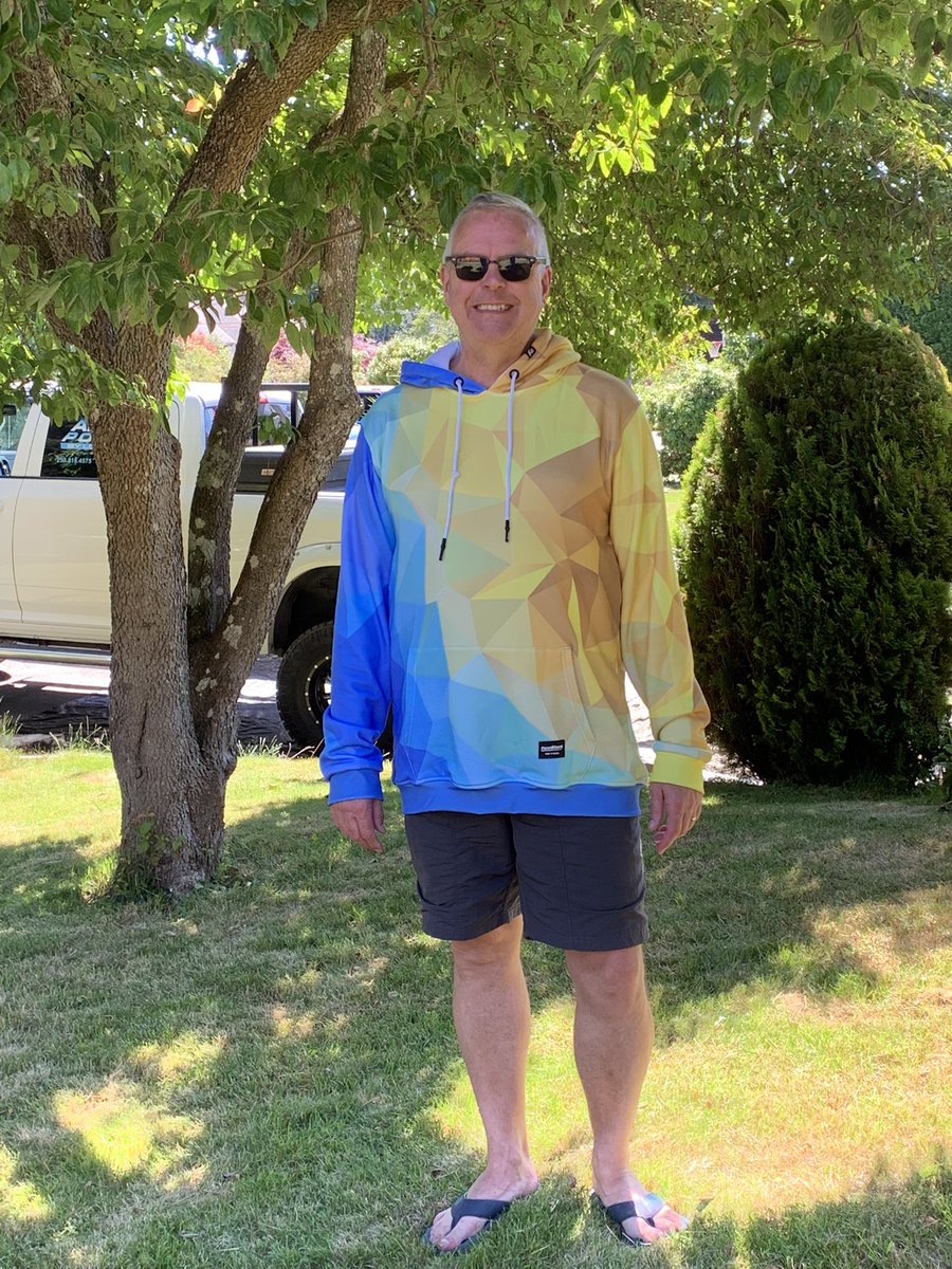 telerockcaster's tweet photo. #FreshHoodsForUkraine,#SlavaUkraine,#StandWithUkraine,#WBrettWilson https://t.co/2VRsfademm