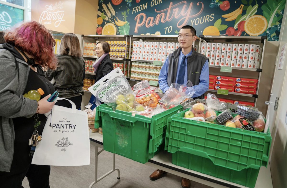 _Conexed's tweet photo. By 2019 food pantries to every campus when it was found that 44% of students in the UC system were food insecure.

In partnership with @FoundationCCC, ConexED is providing a comprehensive solution to basic needs.

https://t.co/ynu4g7A3cy

@chronicle @ucdavis @jnebonline @UCSF https://t.co/MBb76AfjvV