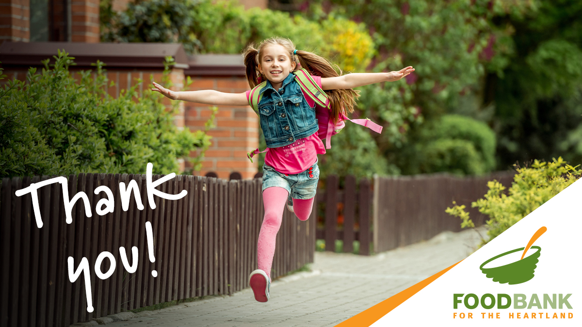 Food4Heartland's tweet photo. .@lincolnfingroup (Lincoln Financial Foundation), thank you for joining us in the fight against childhood hunger! Recently, @Food4Heartland was awarded a generous grant to help support our #BackPackProgram and #School based Mobile Pantry Program.
#MondayMood #FoodBankHeartland https://t.co/rwqpLEtlCO