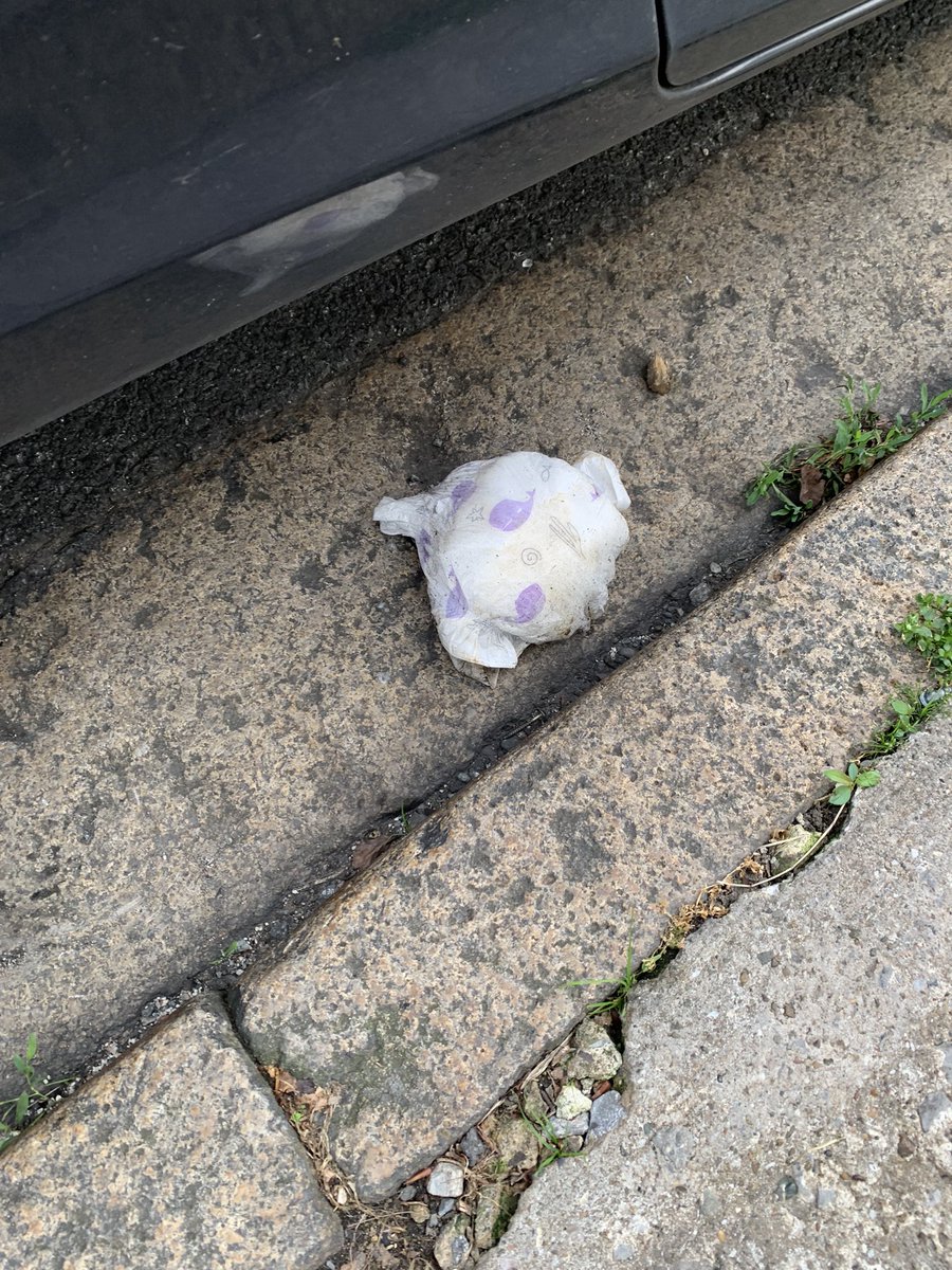 PennyLnWombles's tweet photo. Dovedale Rd to Penny Ln/Smithdown with openings of Calton, Duddingston, & Crammond Ave’s cleared. Penny Ln is looking so much better #lovewhereyoulive #litterheroes #binfluencer #pennylanewombles #pennylane #thebeatles #binit #trash #litterpicking #trashpicking #cleanup https://t.co/jRtIXFbMFt