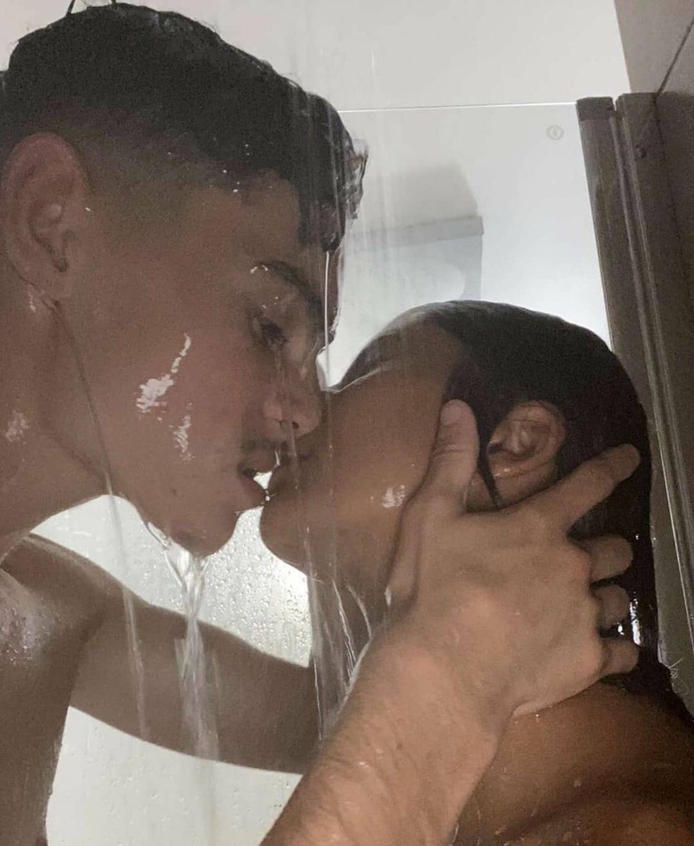 SexFlix (@dailyxsex) on Twitter photo 