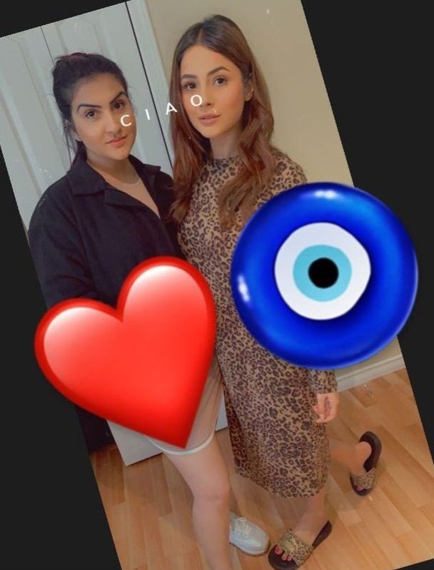 SHEHNAAZ PAK FC (@officialpakfc) on Twitter photo Unseen pic of <a href="/ishehnaaz_gill/">Shehnaaz Gill</a> Shared By Her childhood Friend โค๏ธ
Last Year PIC From Canada
#ShehnaazGill Unseen pic of <a href="/ishehnaaz_gill/">Shehnaaz Gill</a> Shared By Her childhood Friend โค๏ธ
Last Year PIC From Canada
#ShehnaazGill