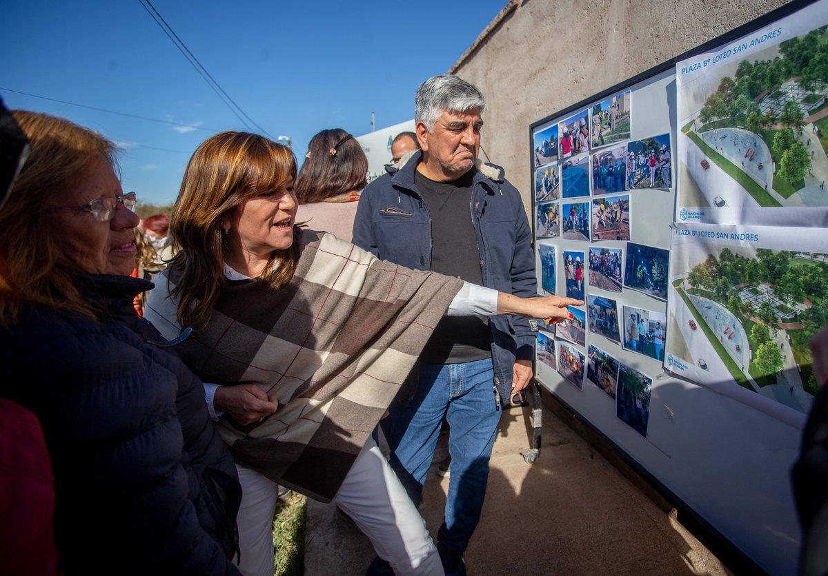 ines_byd's tweet photo. La nueva infraestructura urbana beneficia a 133 familias y comprende la construcción de veredas, colocación de cestos de basura, rampas de acceso vehicular y para personas con discapacidad. También 60 artefactos LED para el alumbrado publico, parquizado y 173 árboles autoctonos. https://t.co/YbV3iSWYUc