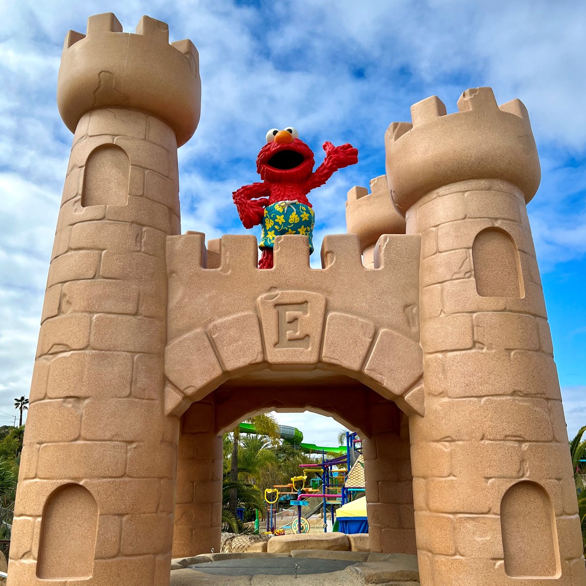 YourLiveMoment's tweet photo. Amusement Today, the leading news source for the amusement industry, recently featured Sesame Place San Diego on its cover. The @3dxScenic team was excited to help bring this place of joy to life!

@amusementtoday 
@sesameplaceca 
@YourLiveMoment https://t.co/R0H4MtyYSp