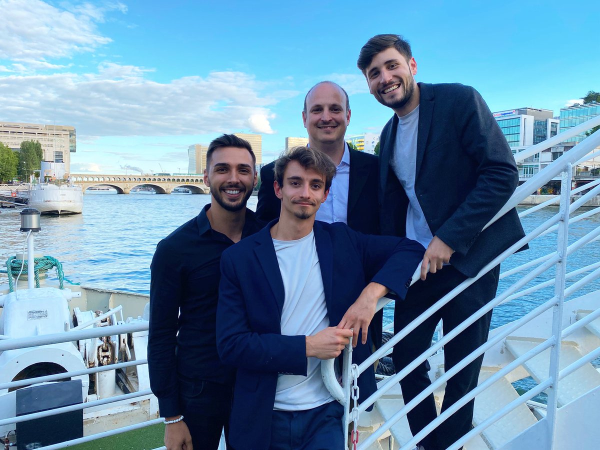 mrg_medias's tweet image. 📺 Ce soir c’est la toute dernière Time Break ! On va partir sur un feu d’artifice, le programme est incroyable. On vous retrouve dans 25 minutes pour 3h de chroniques et bon plan.

En direct dès 21h sur MRG Hits et MRG TV.
