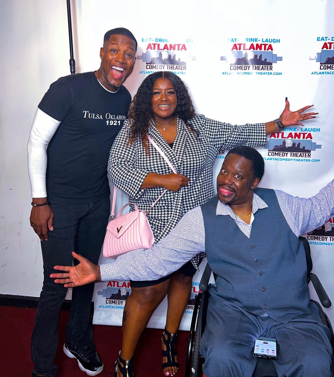 kdaviscomedy's tweet photo. I enjoyed hitting da stage lastnight along with these 2 at the Atlanta Comedy Theater 🔥🎤 @flexaforeal @darylchillmitchell
:
#KDavis #KDaviscomedy #explore #explorepage #comedians #atlcomics
:
https://t.co/vKpyL6IOKO https://t.co/XknhJhiXPy