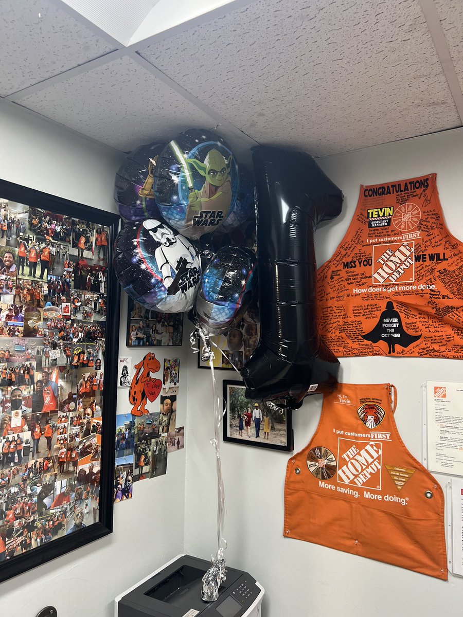 HD Tevin Freeman (@hdtevinfreeman) on Twitter photo I can’t believe it’s been a whole year as a store manager time definitely flys. Thank you to my amazing 471 family for the ballon’s. Let’s make it another great year. #47won #471family @LopezRossanna <a href="/sara_freas7597/">Sara Freas 🦋</a> <a href="/AttusoJodie/">Jodie Attuso</a> <a href="/BoomMayberry/">Mike Mayberry</a> <a href="/D66Celest/">Sheldon Celestine 🇹🇹🇺🇸</a> <a href="/cat_thanner/">Cathy Thanner</a> <a href="/0471Prods/">Francisca Draganov</a> I can’t believe it’s been a whole year as a store manager time definitely flys. Thank you to my amazing 471 family for the ballon’s. Let’s make it another great year. #47won #471family @LopezRossanna <a href="/sara_freas7597/">Sara Freas 🦋</a> <a href="/AttusoJodie/">Jodie Attuso</a> <a href="/BoomMayberry/">Mike Mayberry</a> <a href="/D66Celest/">Sheldon Celestine 🇹🇹🇺🇸</a> <a href="/cat_thanner/">Cathy Thanner</a> <a href="/0471Prods/">Francisca Draganov</a>
