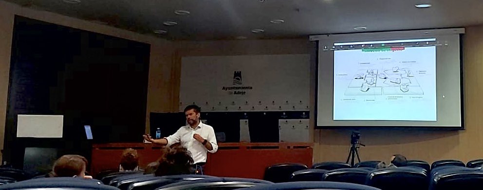 Icia_GobCan's tweet photo. Con la intervención de María Delia Escobar @LaOrotava concluyen el curso “Ecología Urbana y Agroturismo. Bases para una transición ecológica desde el municipalismo“ en el CDTCA @adeje #FIAES @ULL @adeje #multiversidad
🌏 https://t.co/ecpBnsMou1 https://t.co/23tUW1SCg7
