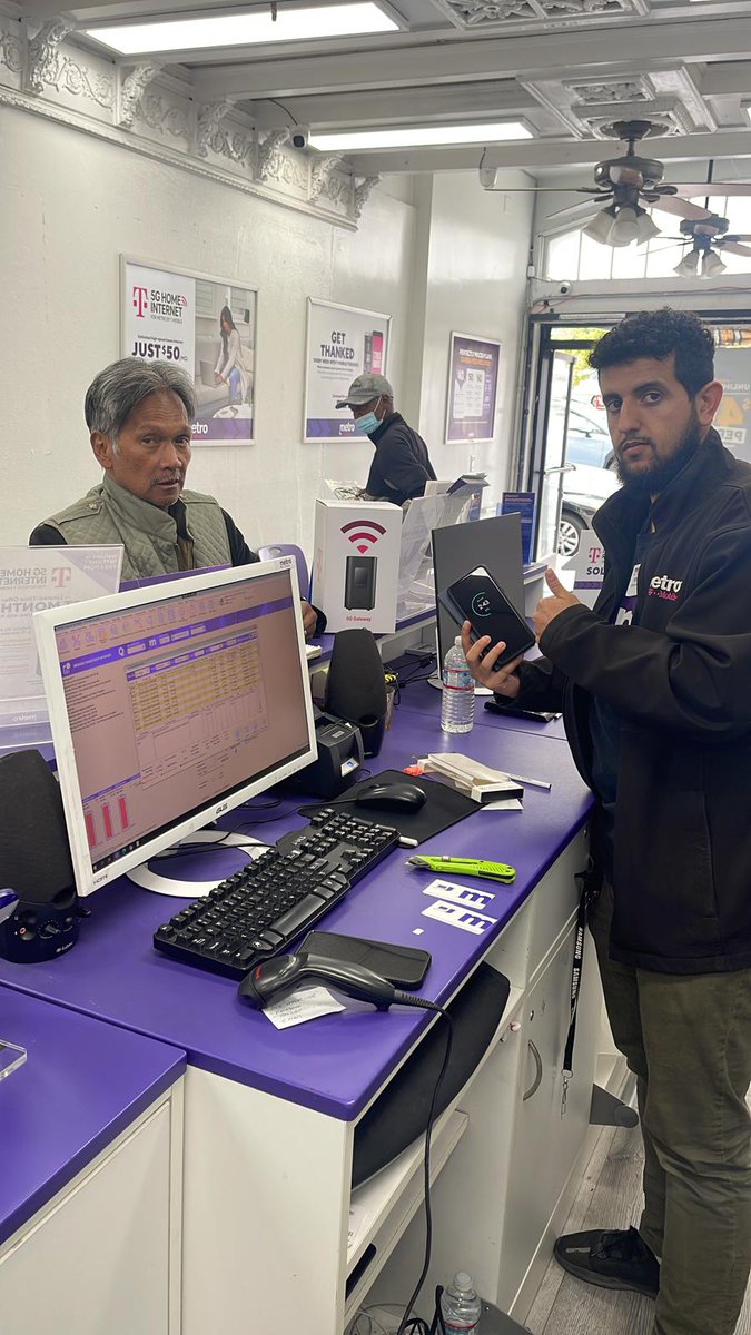 Nice start for Aloba Park Blvd. 1st ACP on the board! They're gonna keep it going all weekend! 👏🏾👏🏾👏🏾
<a href="/JamesLeeWW/">James Lee</a> <a href="/MetroByTMobile/">Metro by T-Mobile</a> <a href="/kharen_g/">Kharen G</a>