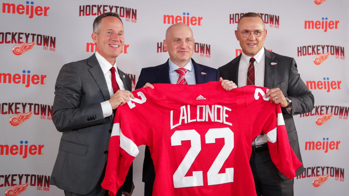 "It's time, and I'm very excited about this opportunity, the next challenge in my career."

Derek Lalonde introduced as 28th head coach in #RedWings history on Friday morning » redwn.gs/dereklalonde